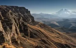 Плато Канжол  с видос на Эльбрус и озера Шадхурей за 1 день!